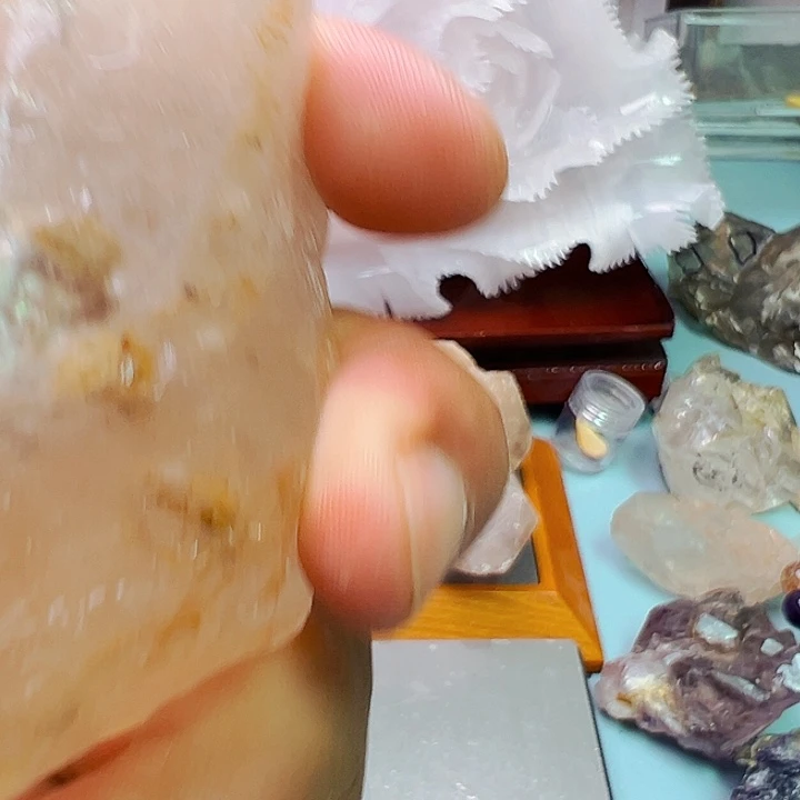 未镶嵌珠宝半成品水晶《**》