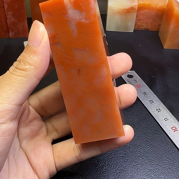 老挝石（****睛老挝石老挝