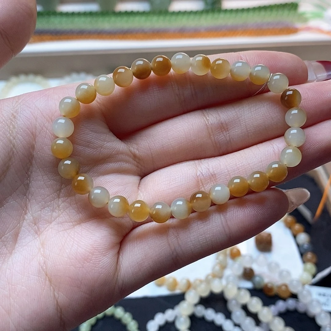 和田玉手链未镶嵌且末糖白6mm手串