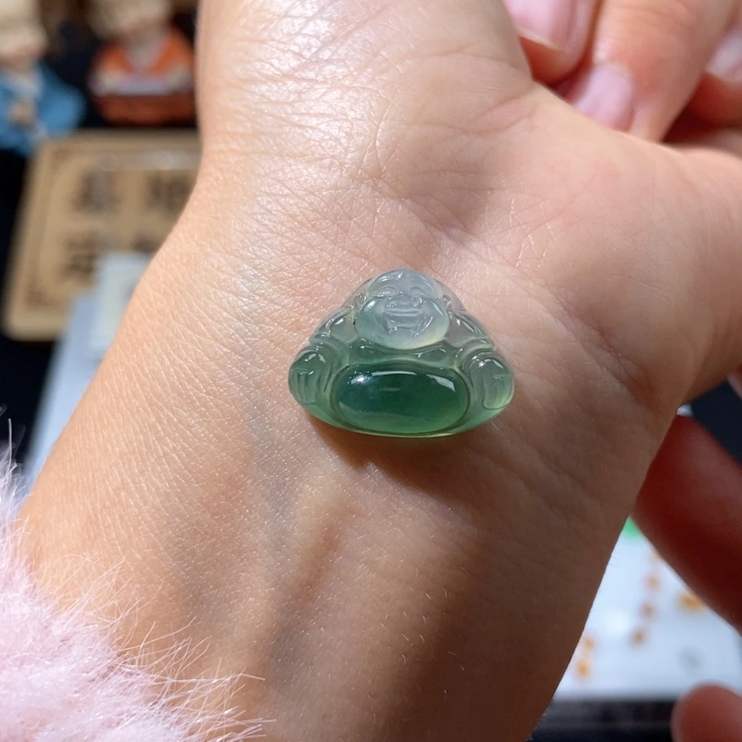 定制翡翠未镶嵌翡翠14×18.9×4.6