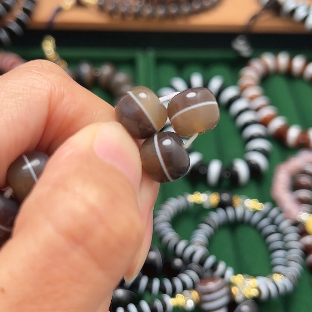 传***如玛瑙/玉髓合金手串