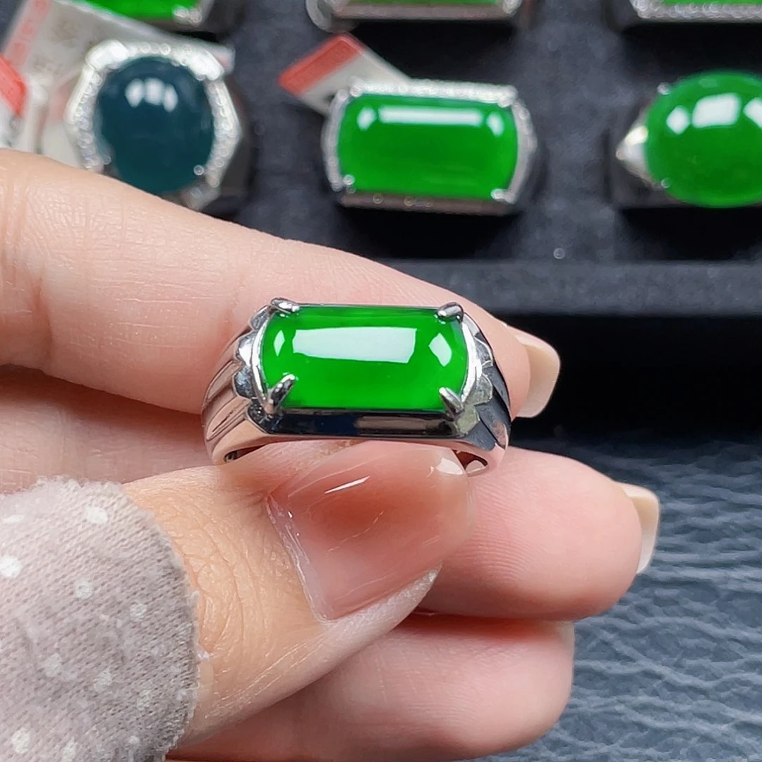 翡翠银S925镶嵌戒指天然A货翡翠没运费险3930