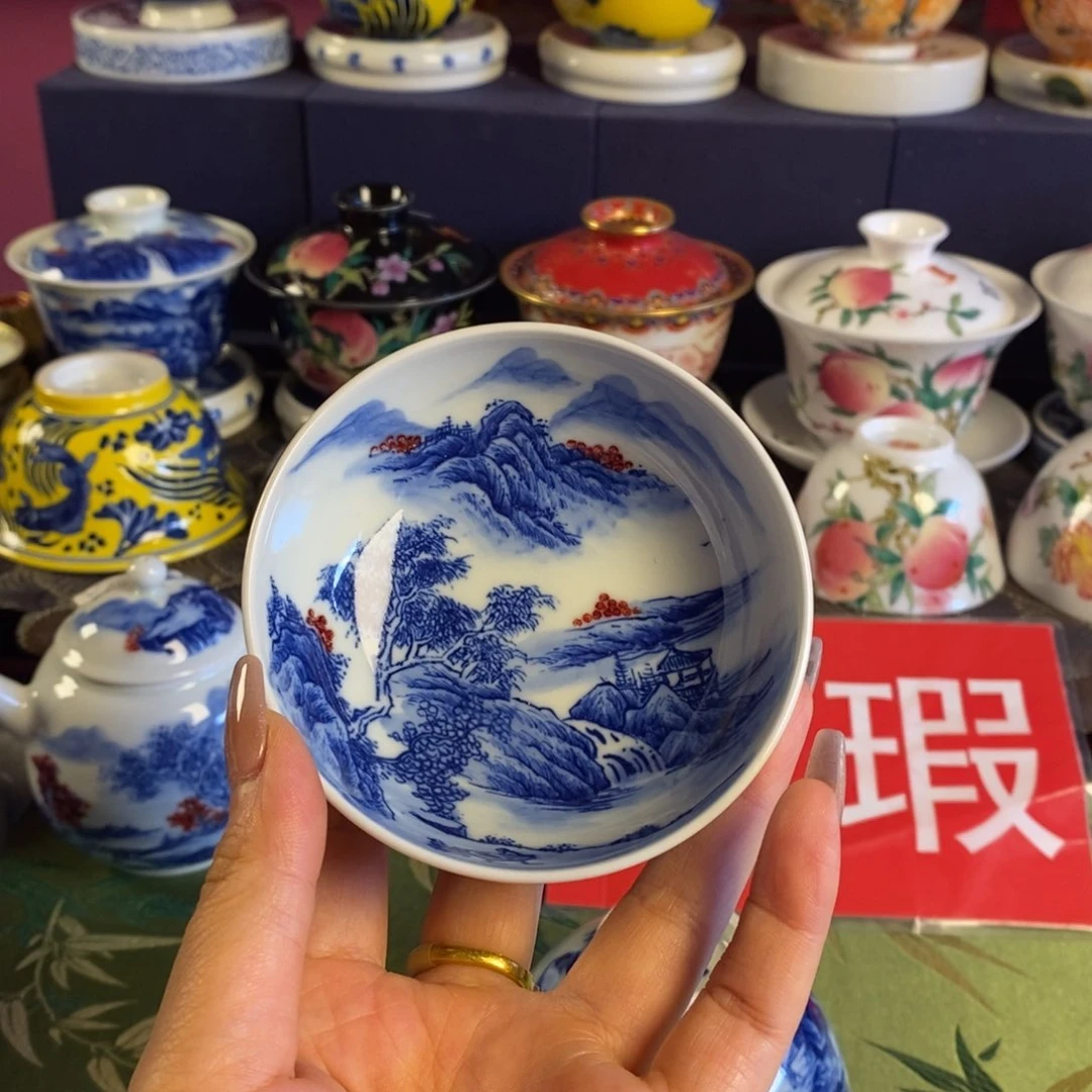 景德镇瓷器研究中心主任