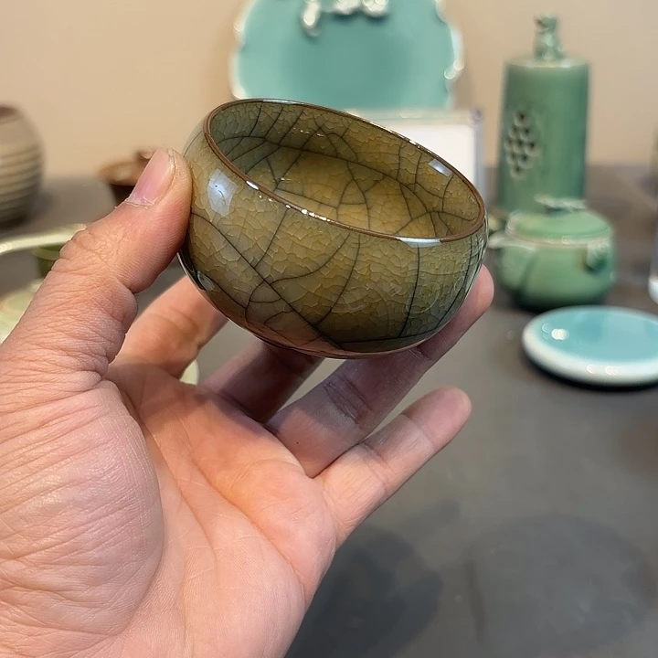 瓷片龙泉青瓷福利青瓷