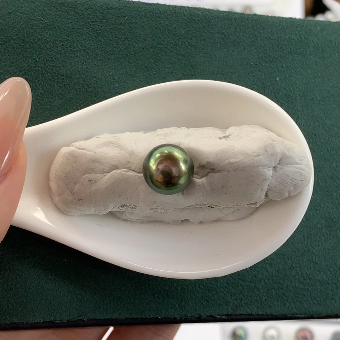 未镶嵌裸珠海水珍珠正圆大溪地