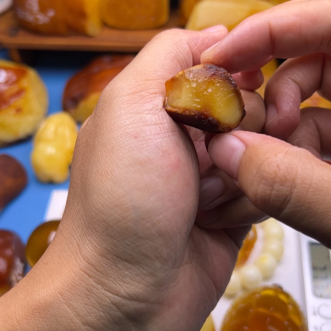 T***n定制琥珀未镶嵌12345678