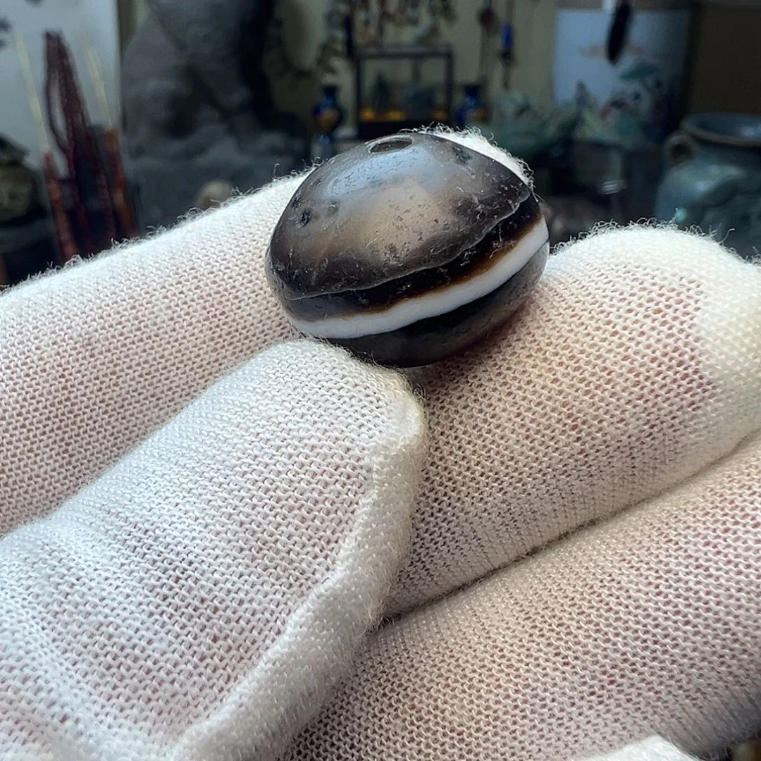 木***杨和田玉未镶嵌颈饰