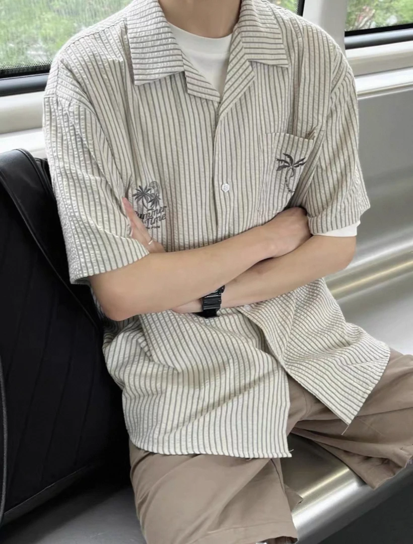 2010【王德发】夏季小众复古领刺绣条纹男女宽松百搭休闲短袖衬衫