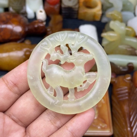 蛇纹石玉未镶嵌颈饰88