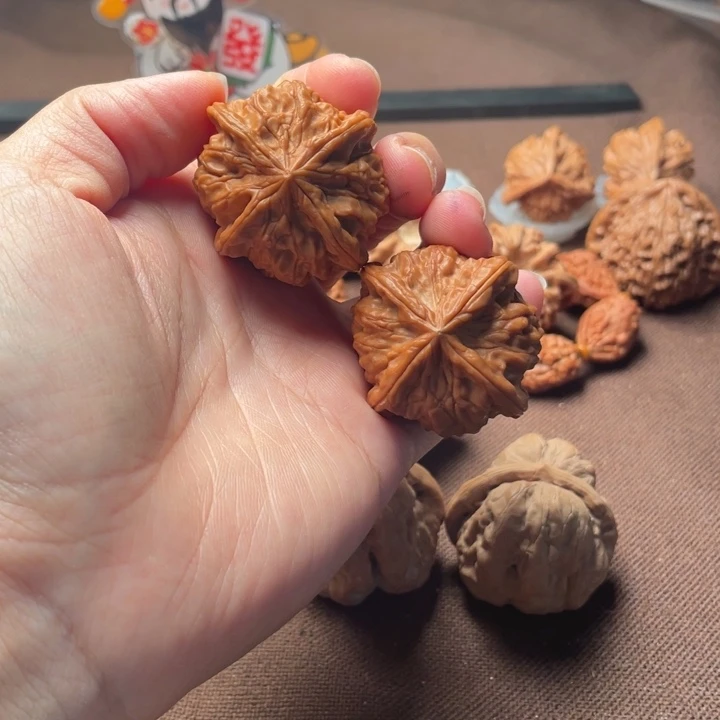 核桃40尺寸雨花石四棱