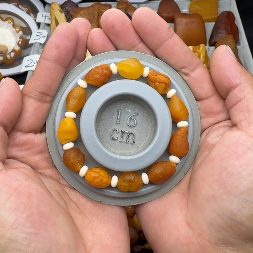 琥珀未镶嵌珠宝奇石天然蜜蜡