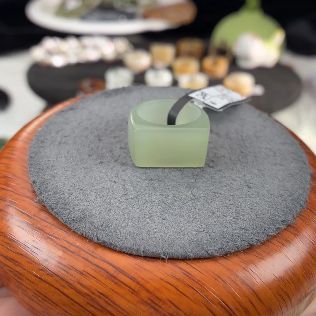 和田玉（糖玉）未镶嵌戒指b43晴水马鞍16.4