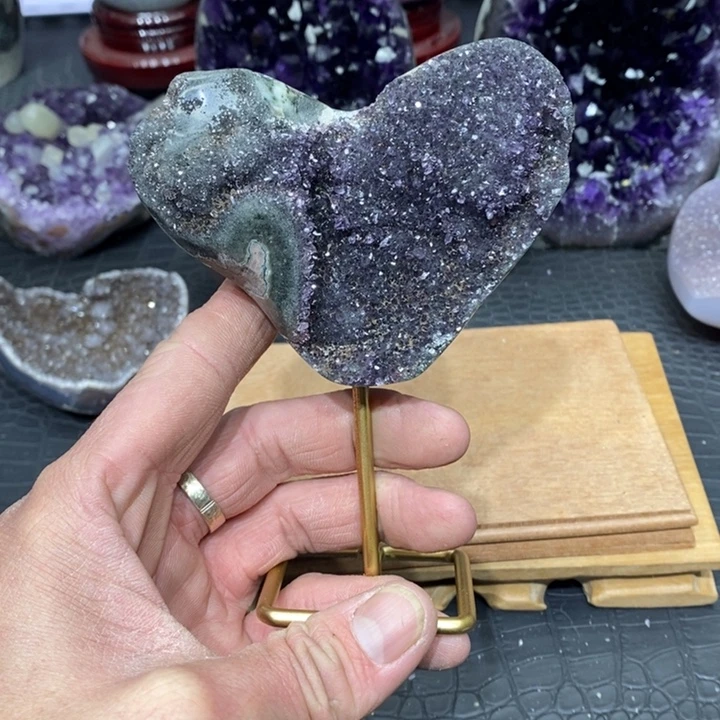 未镶嵌紫晶大型摆件（非配饰）