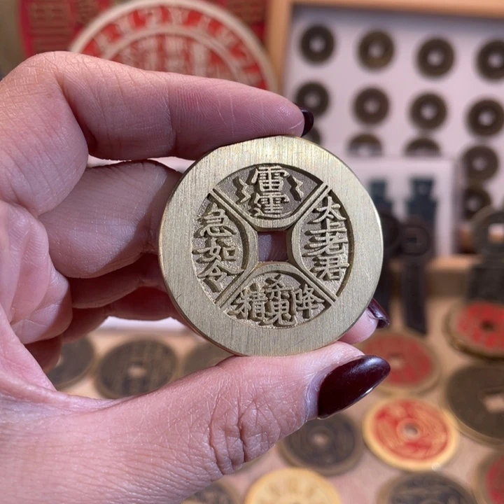 铜现代仿制工艺品