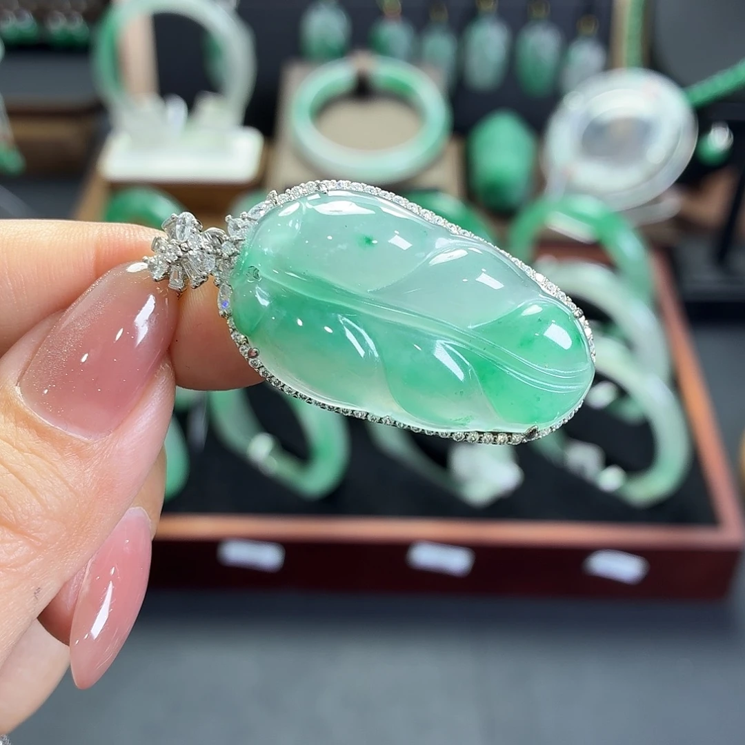 石英质玉银S925镶嵌颈饰