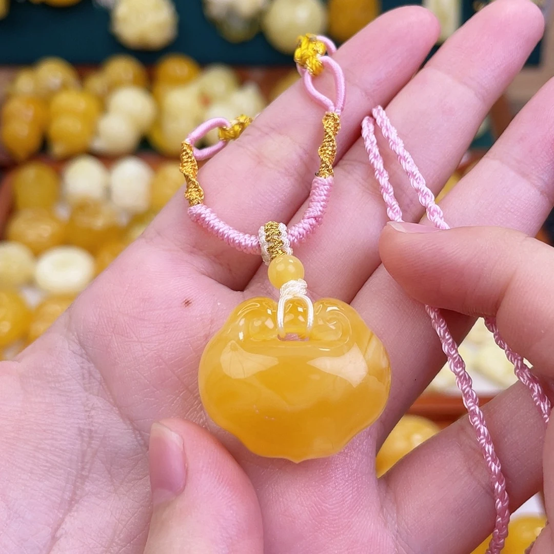 蜜蜡未镶嵌毛衣链蜜蜡