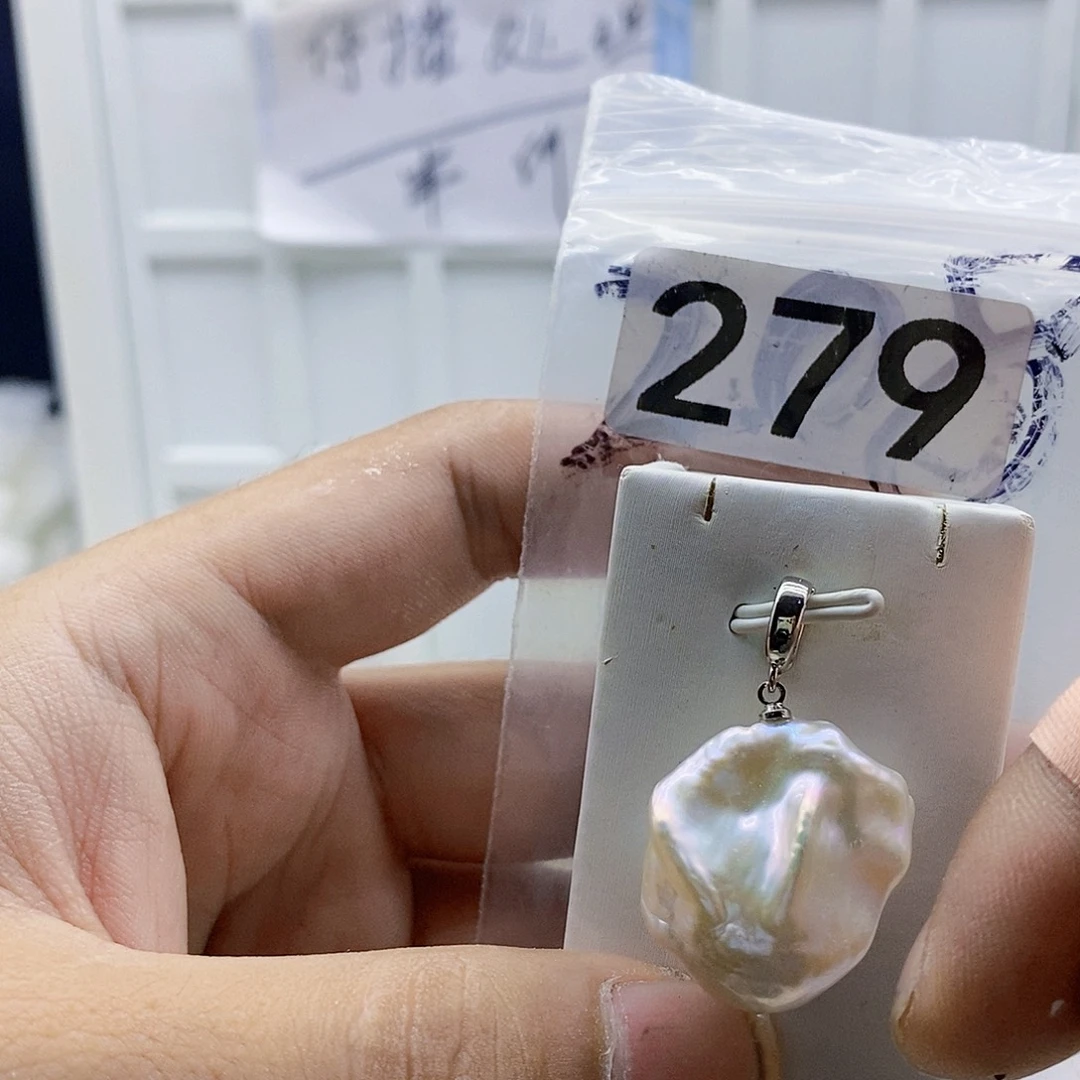 颈饰合金淡水珍珠