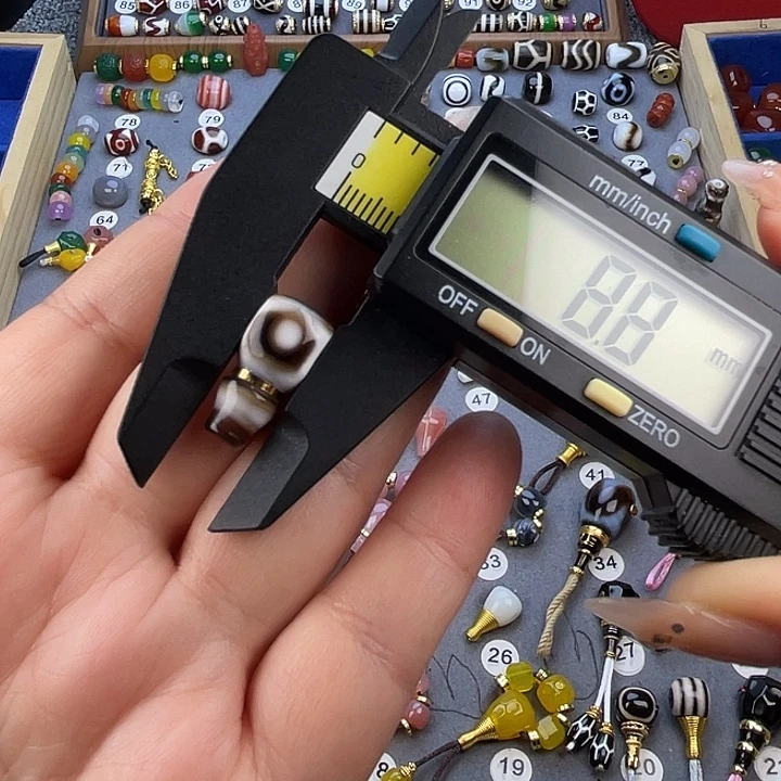 玛瑙/玉髓未镶嵌饰品