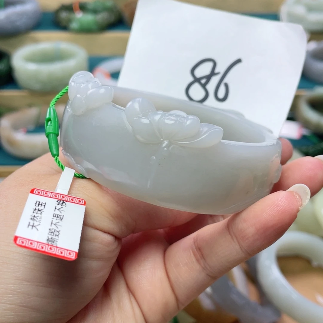 未镶嵌手镯和田玉圈口57