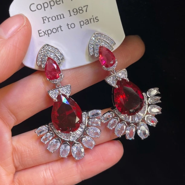 黄铜锆石耳饰 B0284玫红色锆石耳环