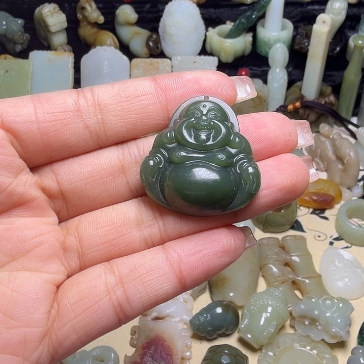 和田玉（糖玉）未镶嵌颈饰