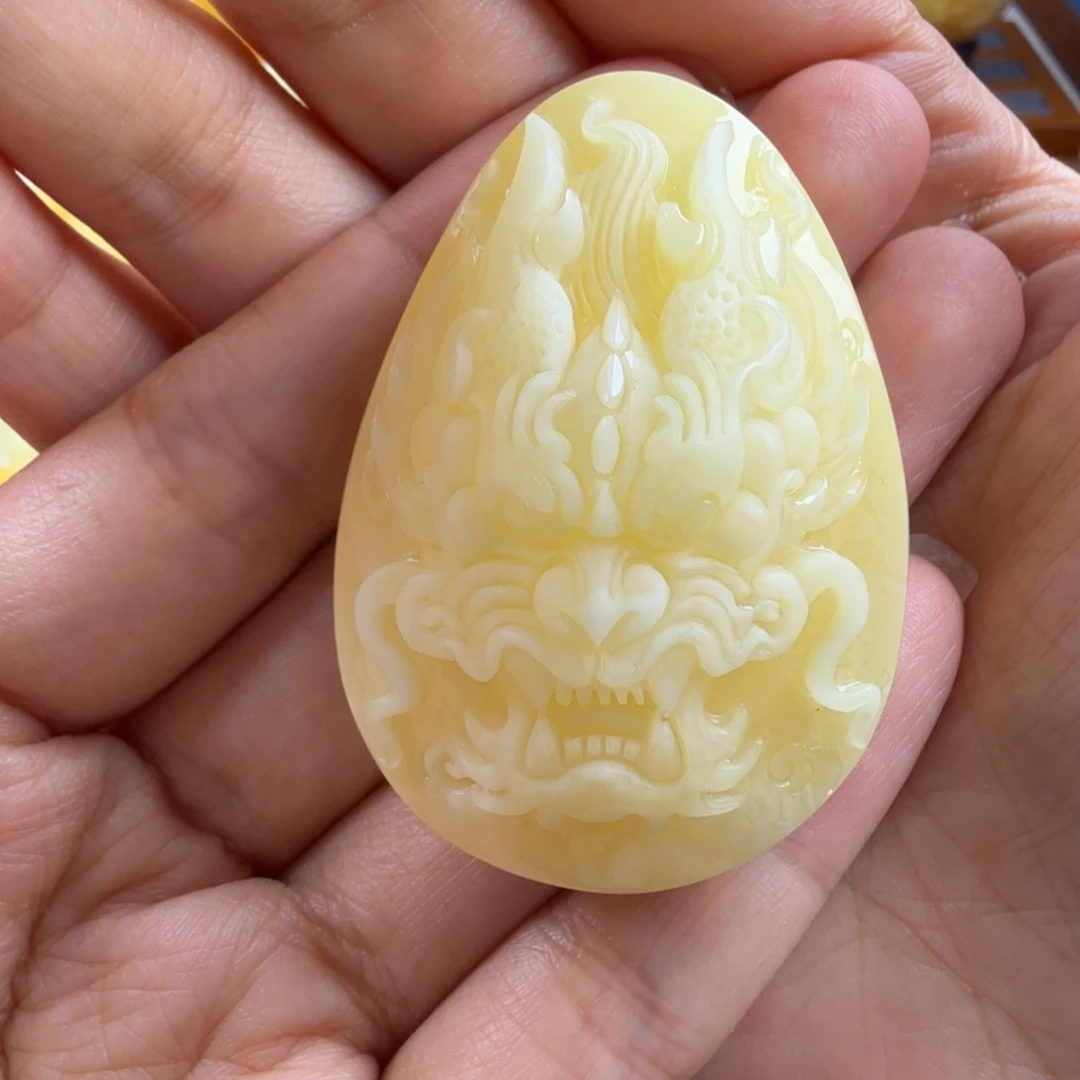 琥珀未镶嵌颈饰纯天然琥珀蜜蜡无优化