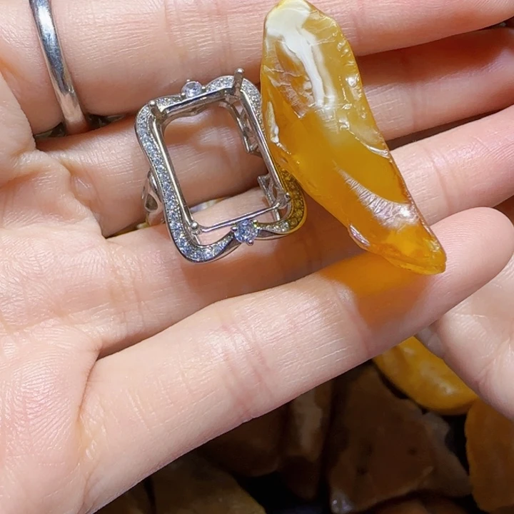 定制琥珀未镶嵌蜜蜡