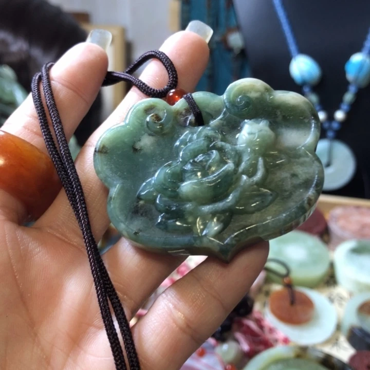 岫玉未镶嵌岫玉戒圈