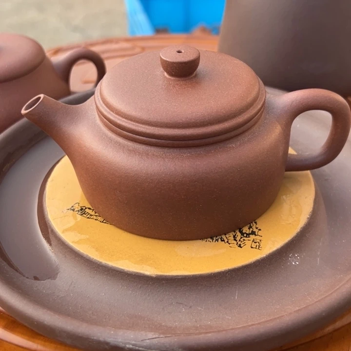 紫砂茶壶底槽青扁得中150cc