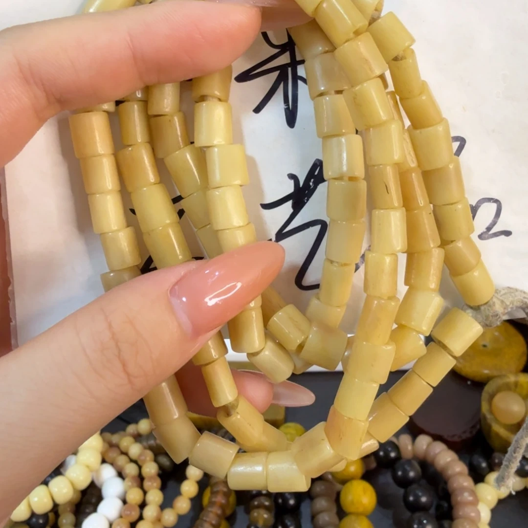 塑料创意饰品工艺品ly