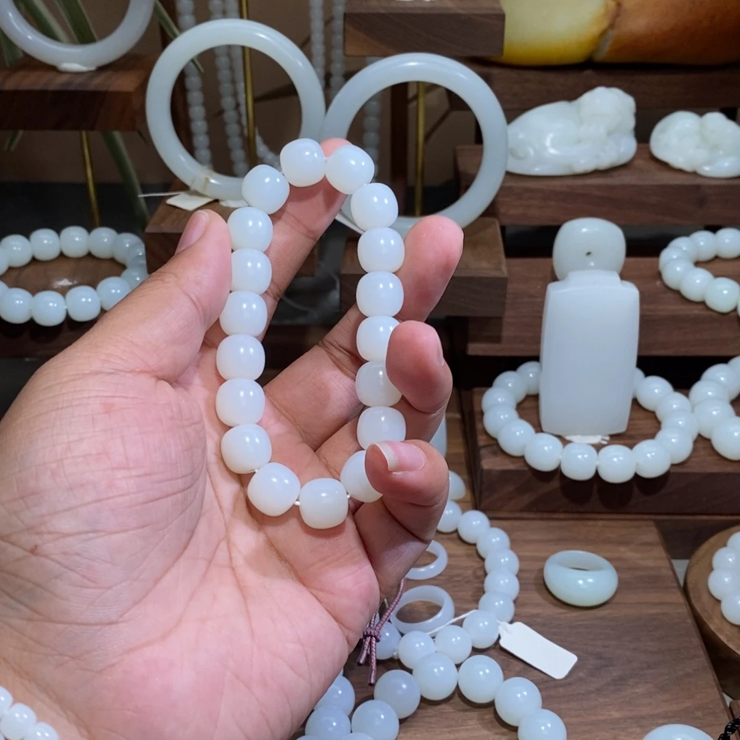 婉***禾未镶嵌手链和田玉