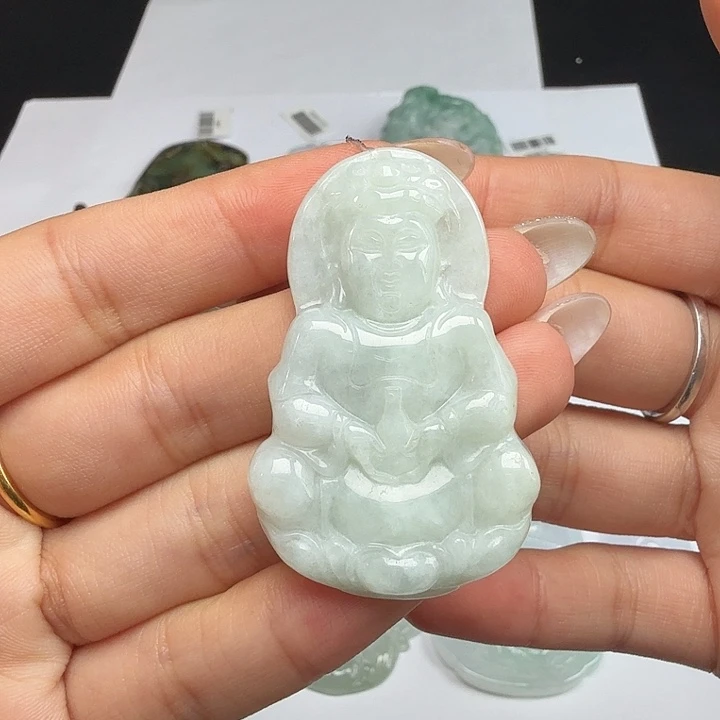 散珠翡翠天然翡翠观音