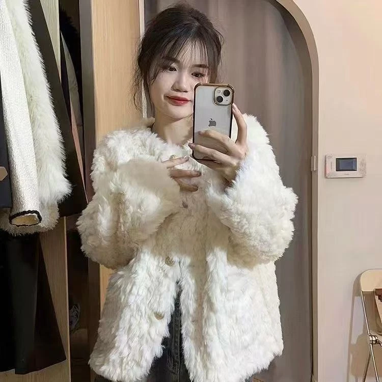 气质白色冬季网红加厚短外套小香风羊羔绒女外套百搭秋冬