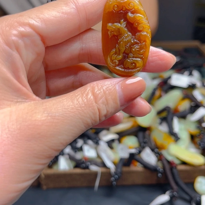 【闪购商品】和田玉未镶嵌颈饰