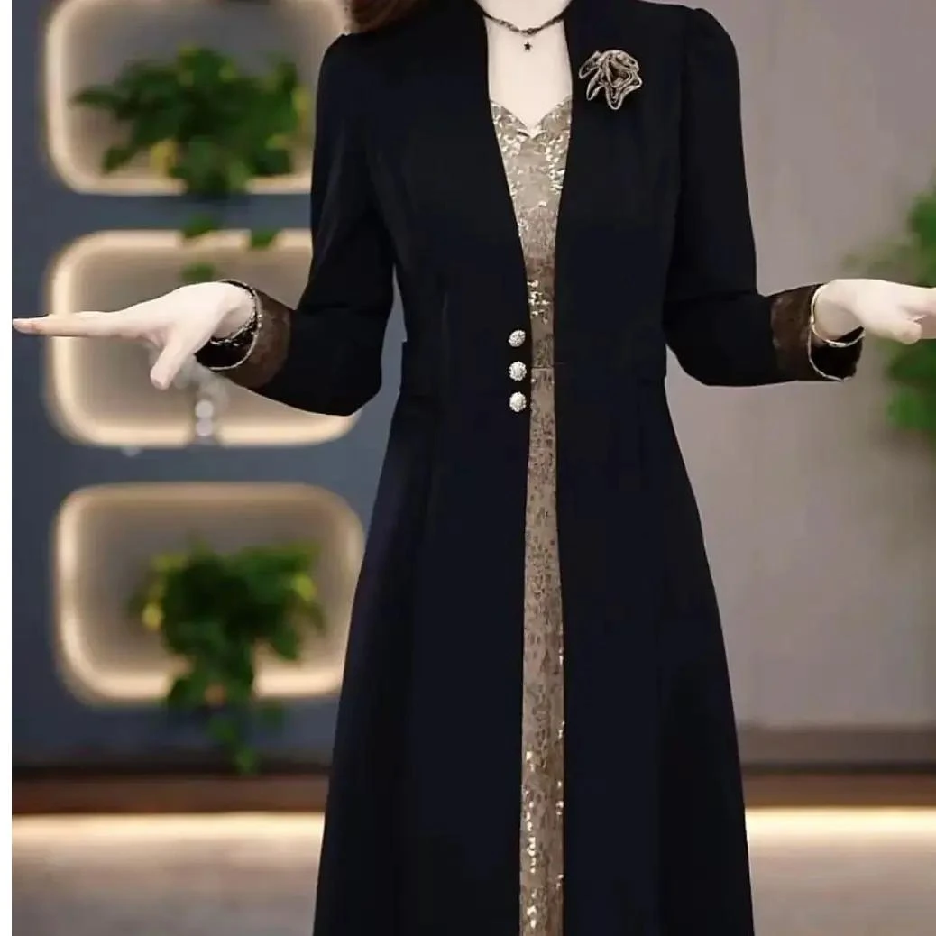 秋季新款假两件连衣裙2025新款显瘦修身气质遮肚时尚洋气百搭裙子