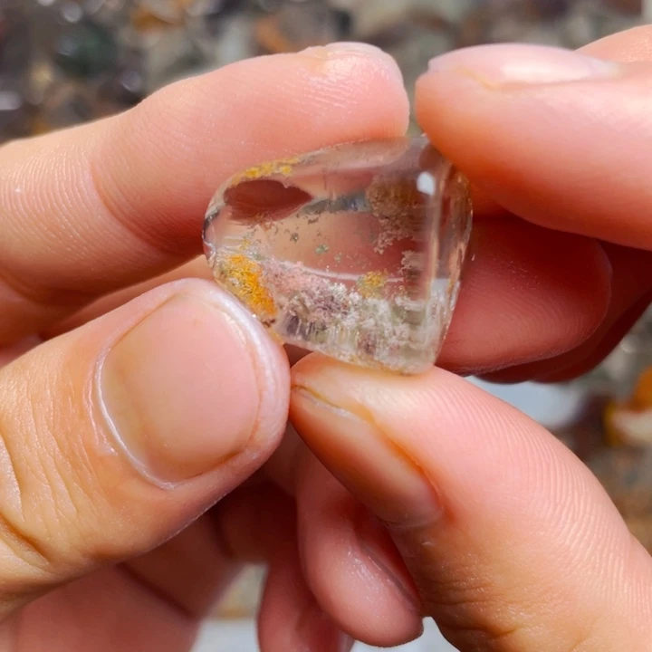 未镶嵌颈饰水晶四季幽灵随形