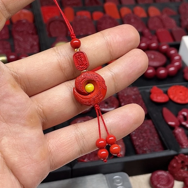 含辰砂工艺品红砂时来运转手机链