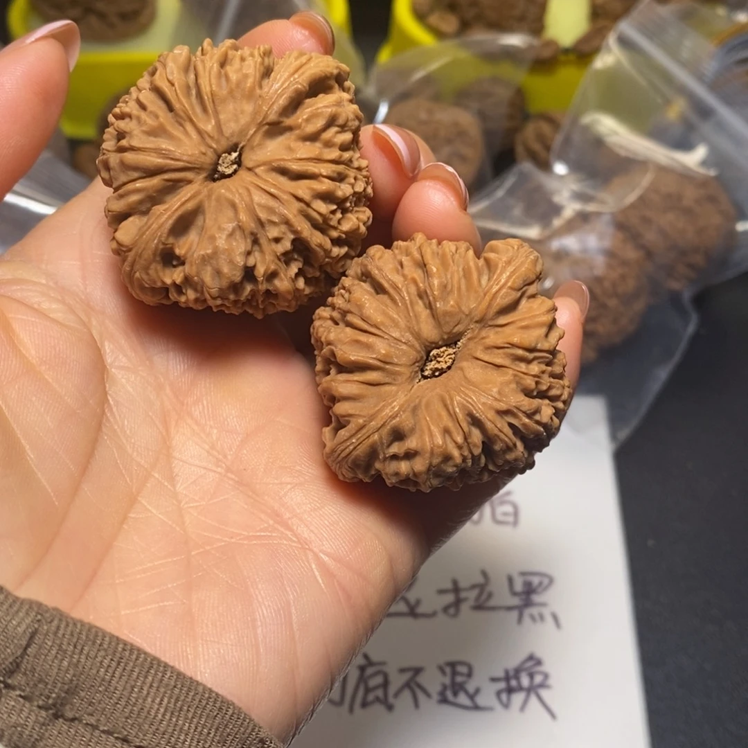 醉***勇核桃文玩核桃南疆有黄色差030