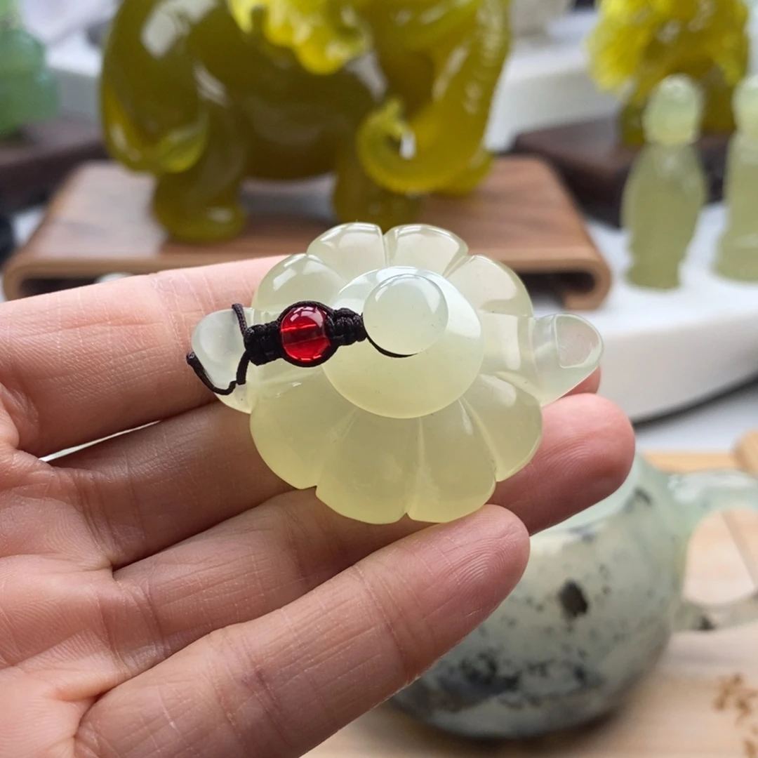 岫玉未镶嵌四大名玉手把壶