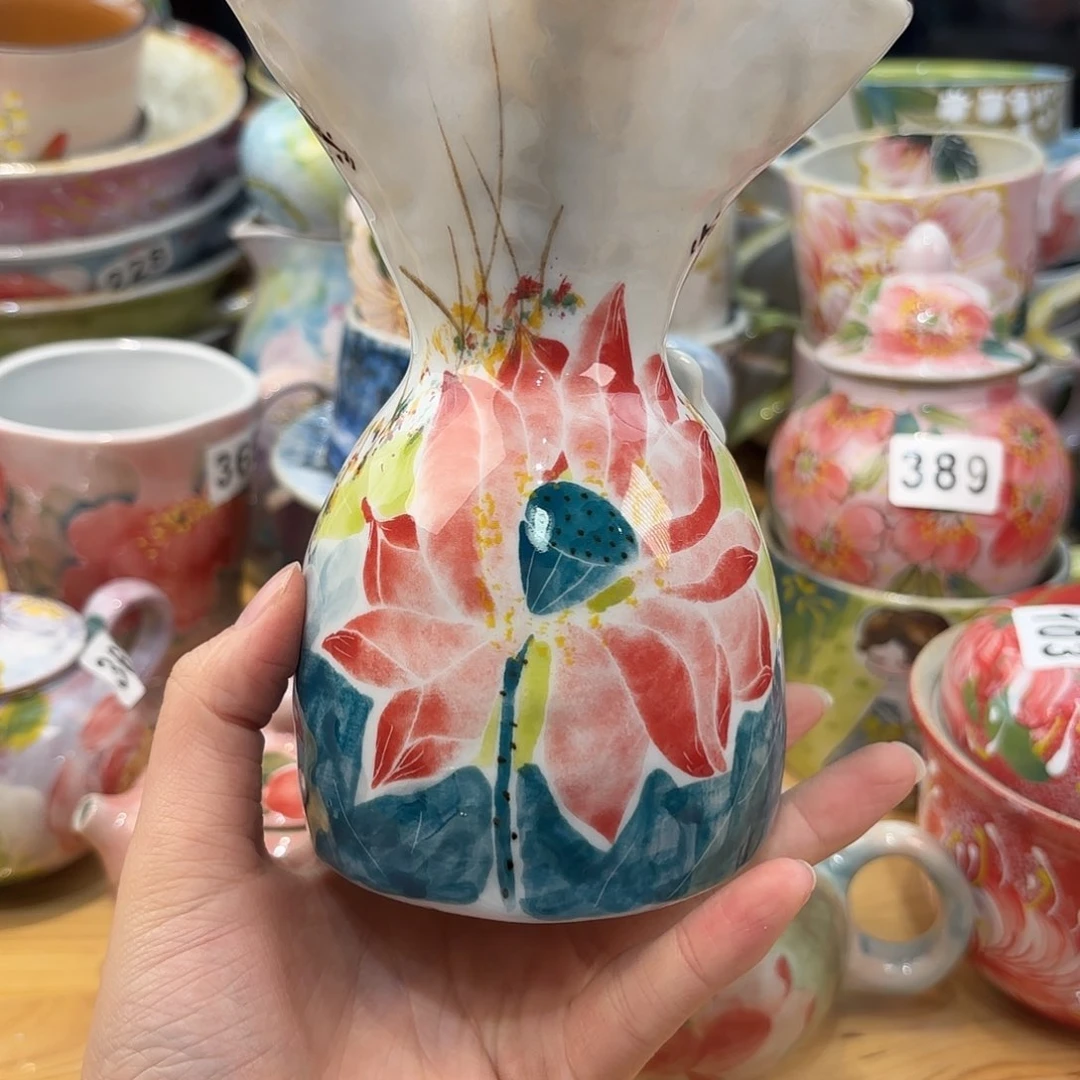 瓷片兔兔盖茨。兔兔