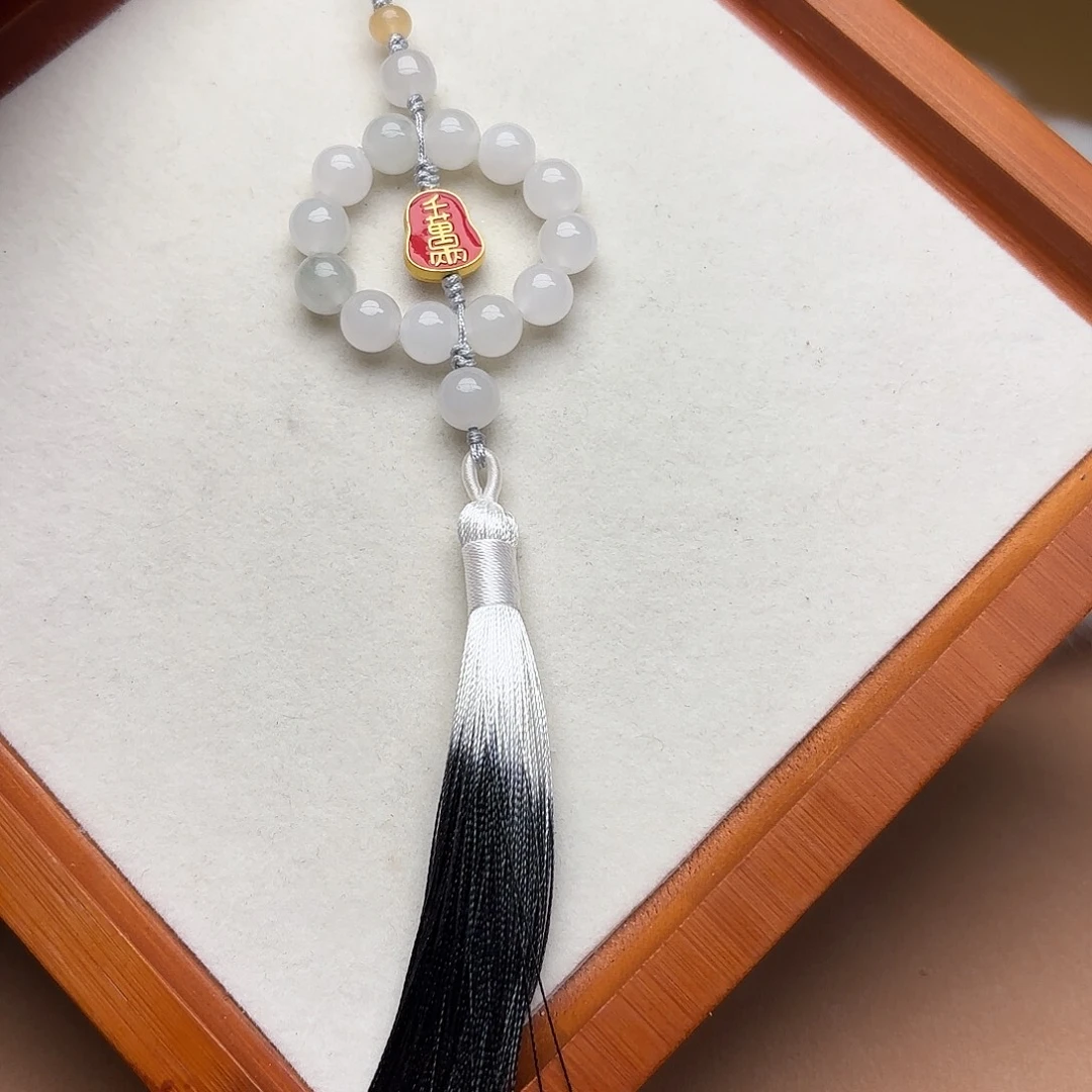 石英质玉（非洲翠）未镶嵌颈饰石英质玉挂饰