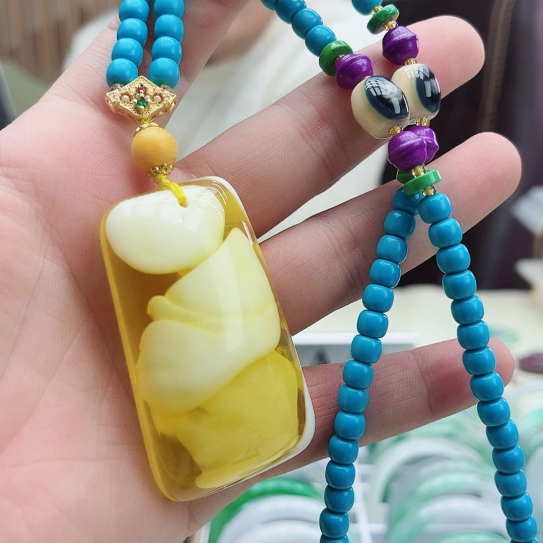 蜜蜡吊坠(赠链)银S925镶嵌