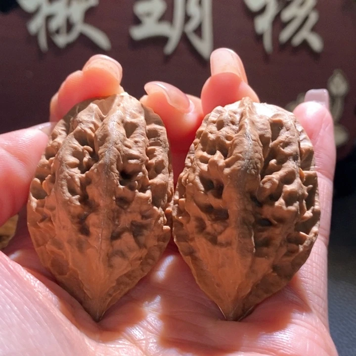文玩核桃吊坠聚核财婉楸83