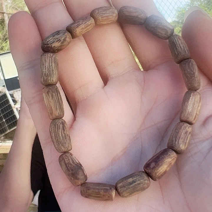 沉香手串莺歌绿随行单圈4克多样性发1