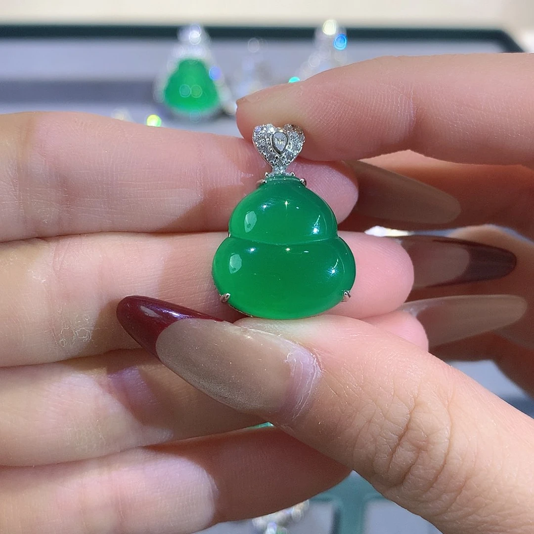 玛瑙/玉髓颈饰银S925镶嵌