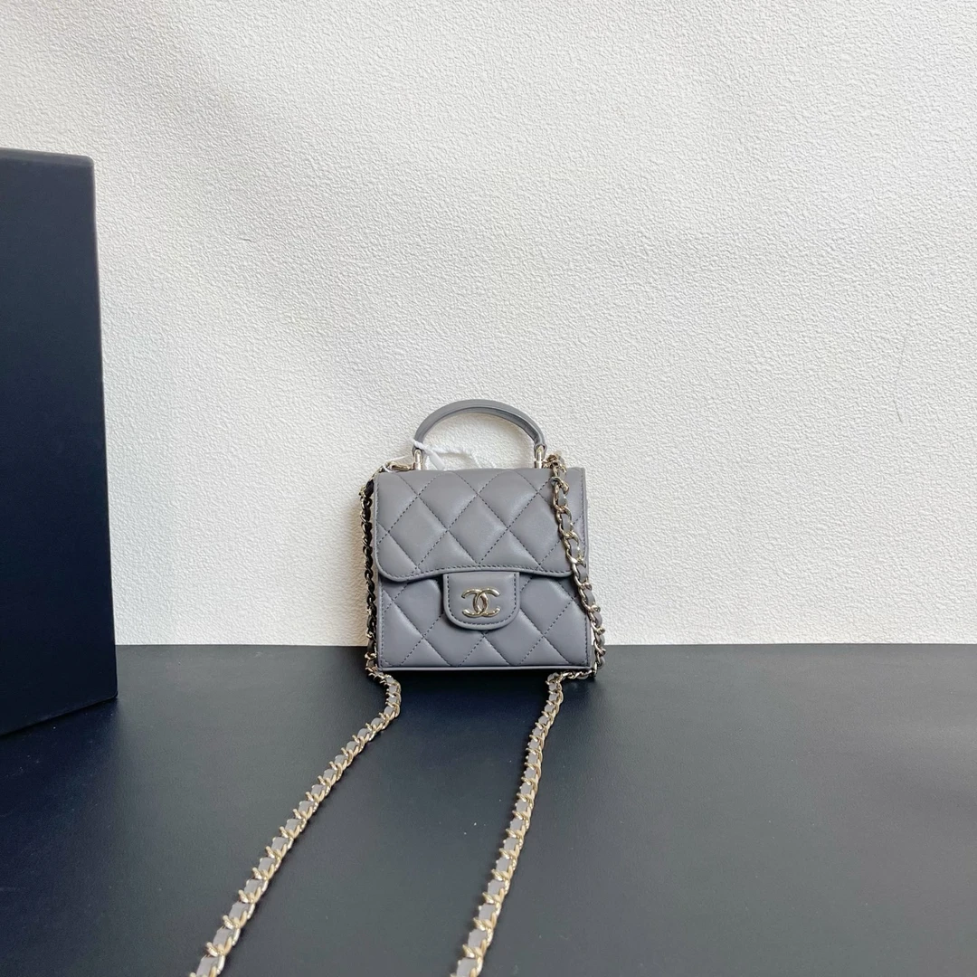 95新 Chanel/香奈儿 98新 奢总管/手提小斜挎包/芯片