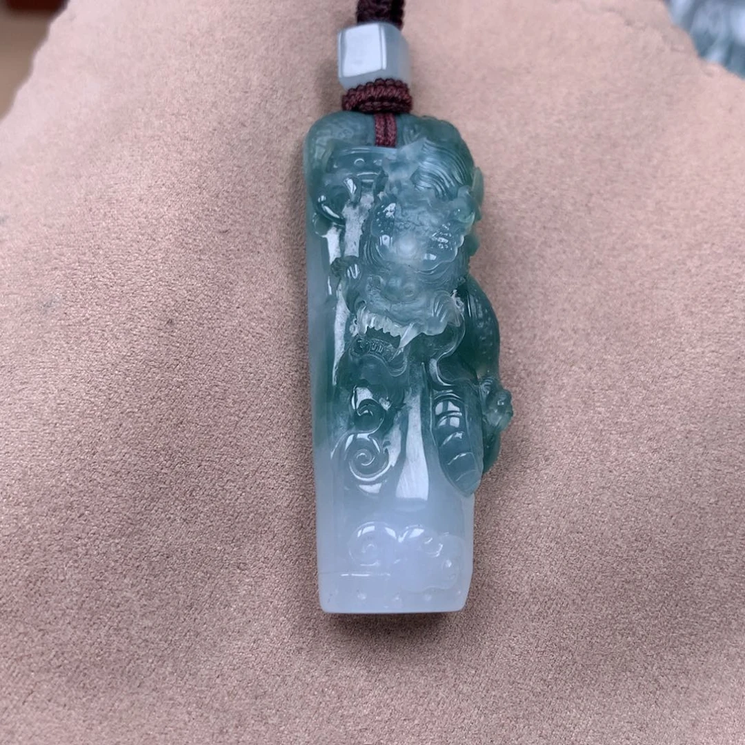 翡翠未镶嵌颈饰缅甸翡翠