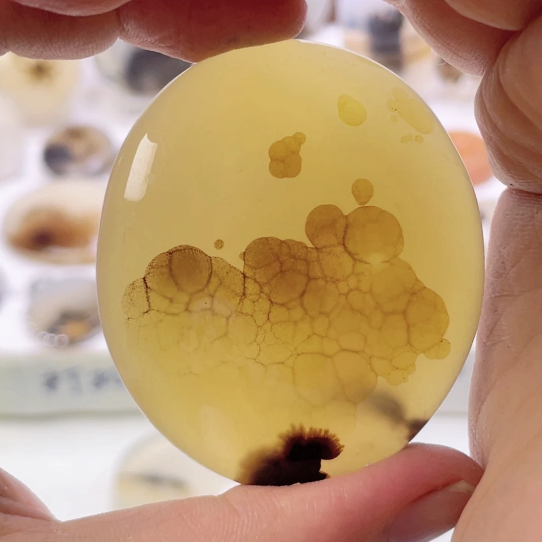 玛瑙/玉髓颈饰合金