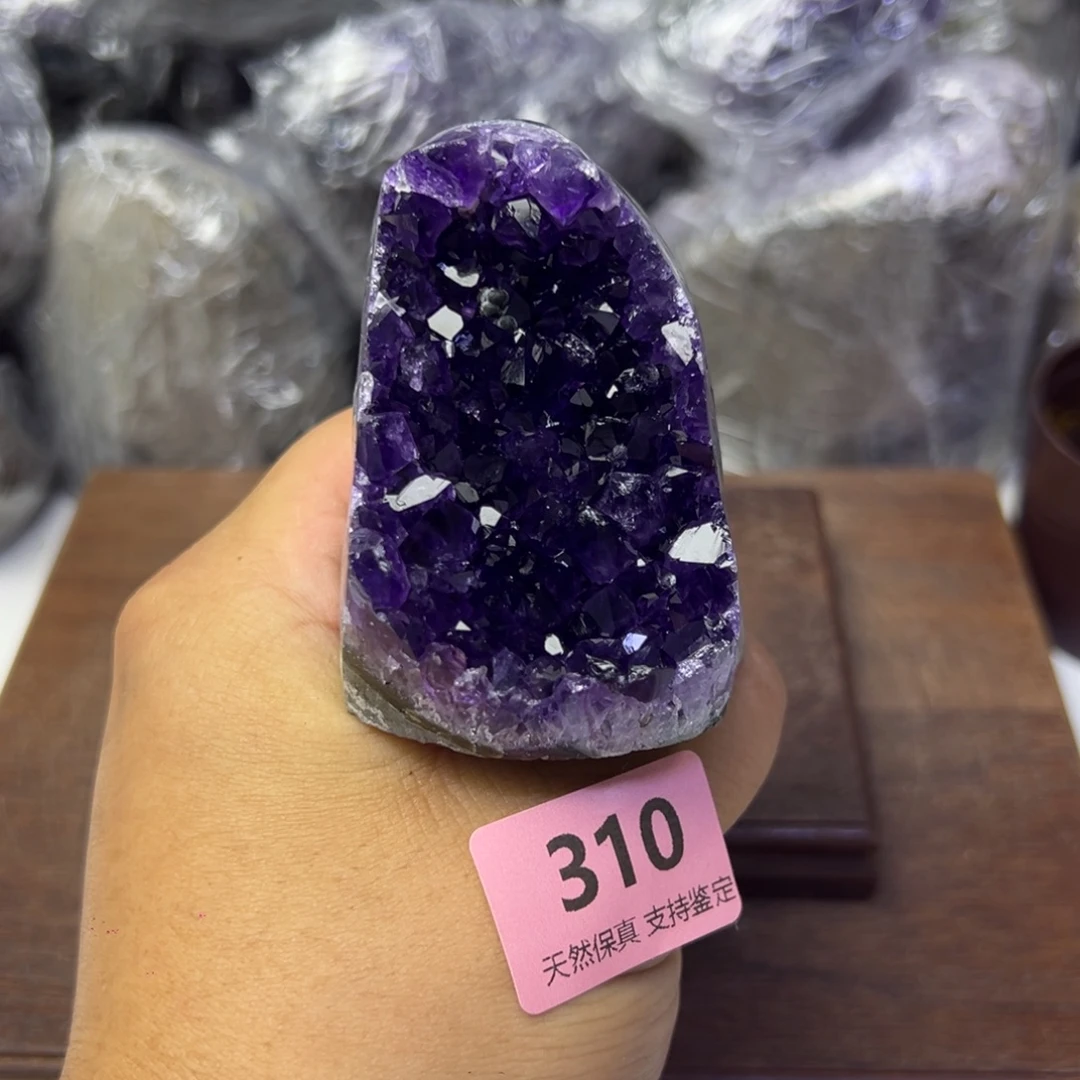 未镶嵌大型摆件（非配饰）水晶