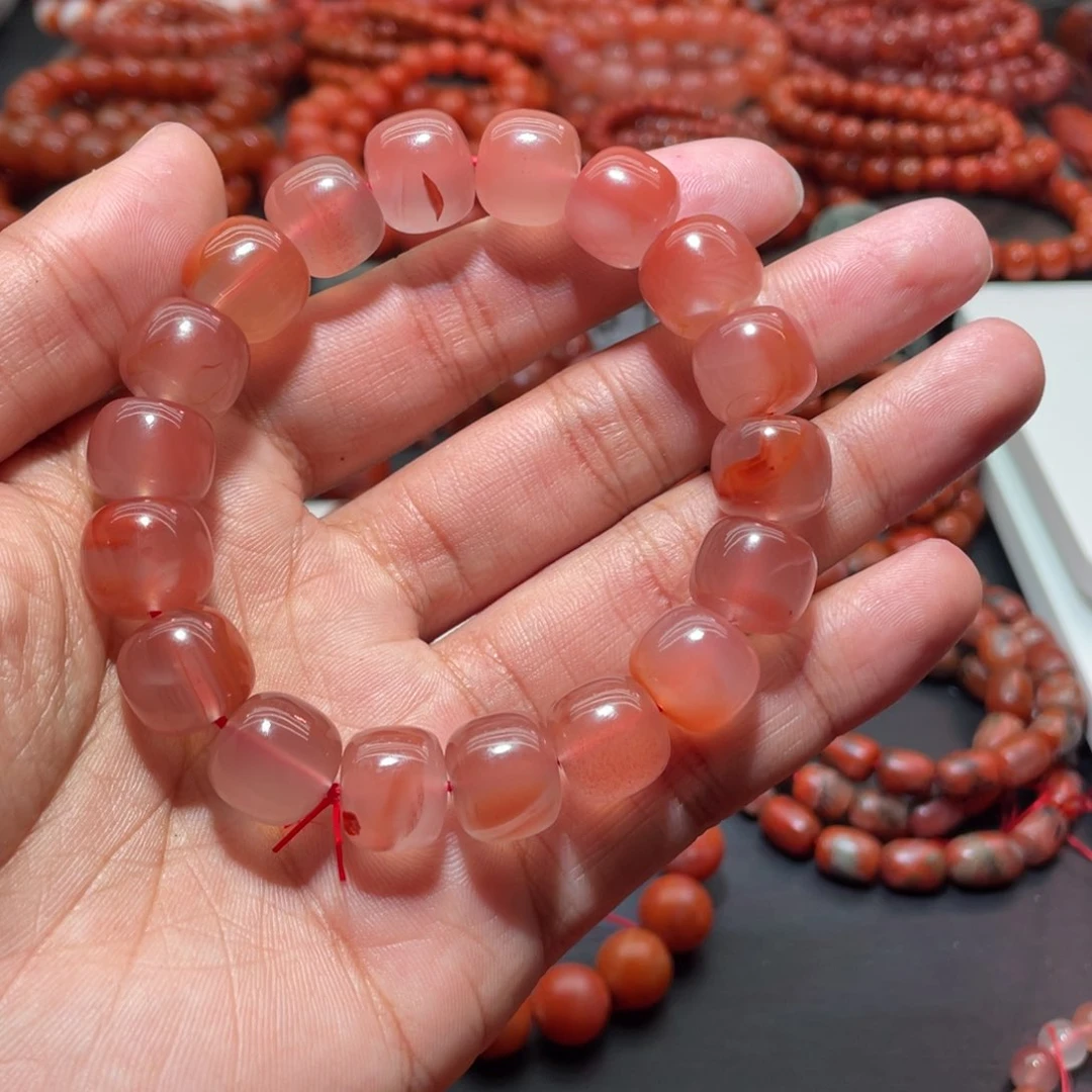 南红玛瑙手链未镶嵌